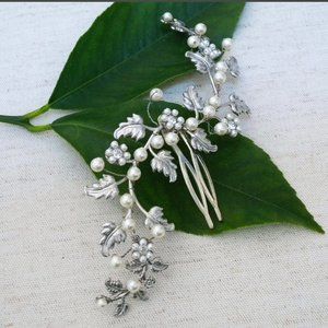 Paris by Debra Moreland Delicate Foliage Bridal Comb, Crystals, Pearls NWT